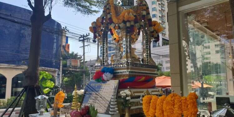עדות המזרח הרחוק: פריחת הקהילה היהודית בתאילנד