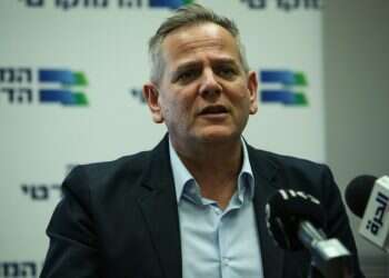 במרצ מחפשים בכירים ערבים שישתלבו ברשימה