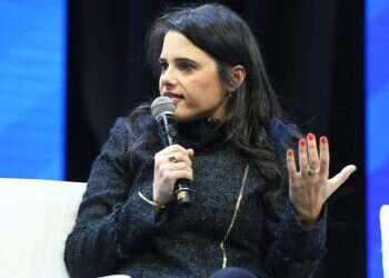 שקד: "הגיע הזמן שנשחרר את ממשלת הצללים"