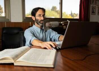 צפו: לומדי הדף היומי יוצאים מהרשת