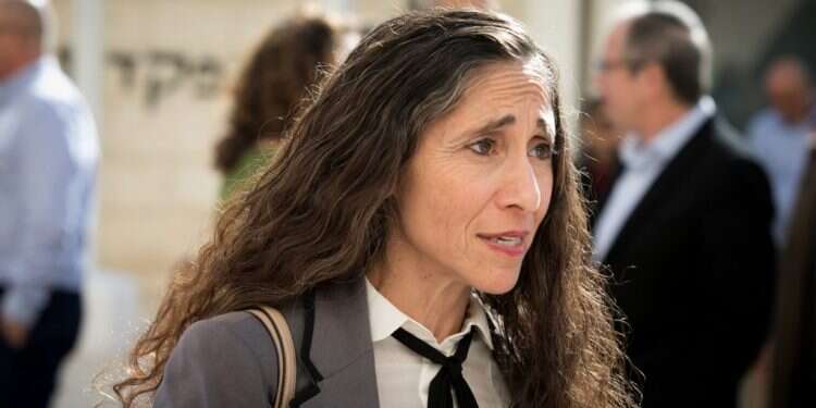 הקרב על מ"מ פרקליט המדינה הוא מאבק על השלטון