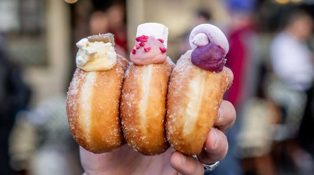 קדוש. צילום: אסף קרלה כוננות ספיגה: מסע בעקבות הסופגניה המושלמת