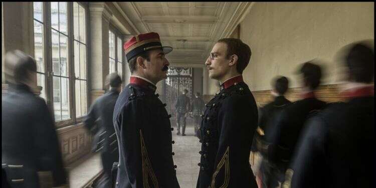 רומן צרפתי: כשמשפט דרייפוס מגיע למסך הקולנוע