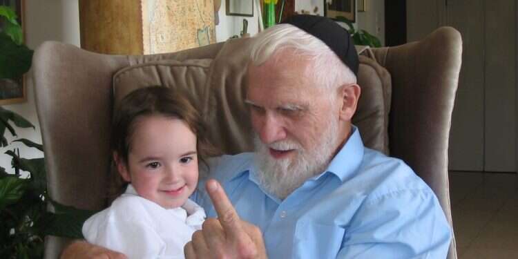 האיש שצייר חלון בליבו: פרידה מהרב דוד פוקס ז"ל