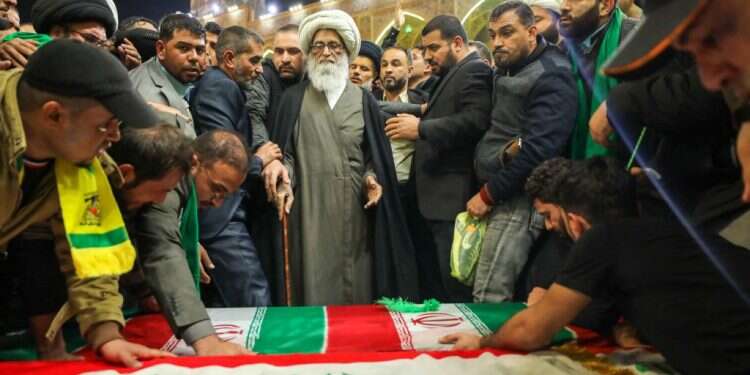 הלווית סולימאני: האיראנים מבטיחים נקמה