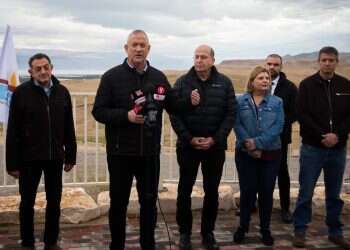 מימין ומשמאל: דיבורים כמו חול