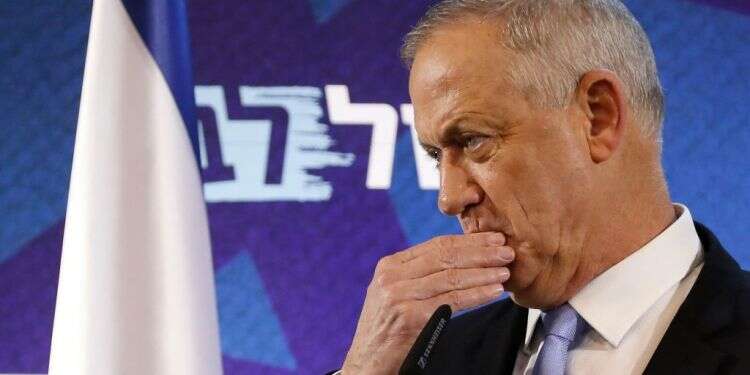 יו בכחול לבן תובעים מאדלשטיין: "הכרע על החסינות לפני הבחירות"