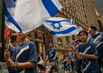 סקר: טראמפ מוביל על האריס בקרב יהודי ניו-יורק