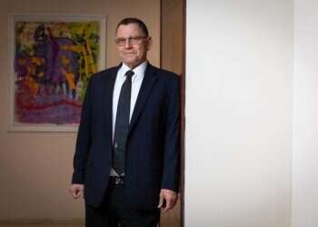 "היום כל התכתבות, אפילו בצחוק, תהפוך לפרשה"