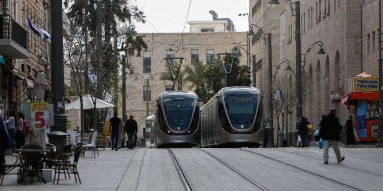 "מי יכול להציל חיים יותר מאשר שופט תעבורה?"