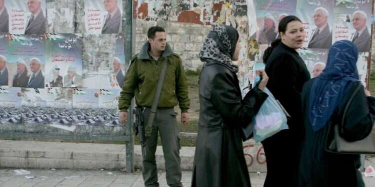 בחירות לרשות הפלסטינית. צילום: מירי צחי תנו לפלסטינים להצביע בבחירות לרש"פ