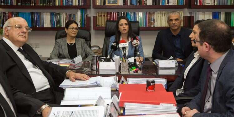 הפרת האיזון במערכת המשפט עלולה לגבות מחירים