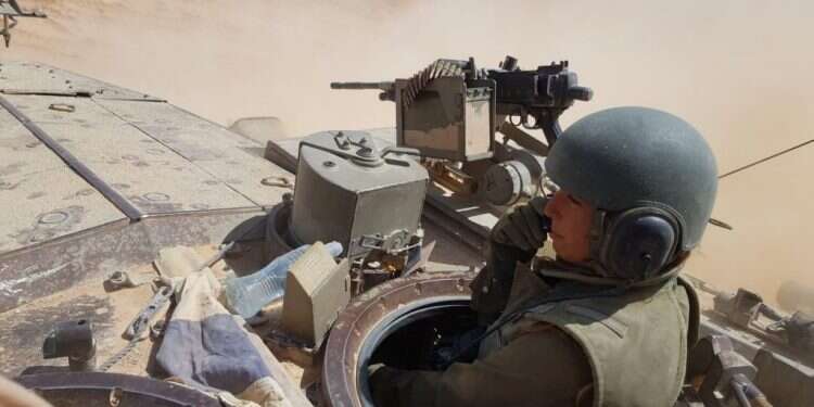 לבחור נכון: כוכבי לא נרתע מאיומי תקינות פוליטית