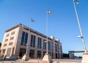 "עם די ג'יי ואפטר פארטי": ההזמנה המפתיעה שקיבלו כתבים זרים