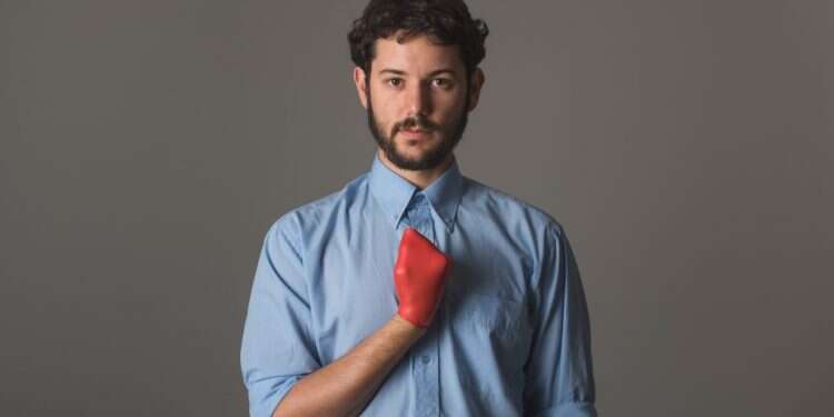 וליבי כמעט עמד מלכת. צילום: יאיר מיוחס ללא מבנה אבל עם הרבה לב: מופע בהשראת הלן קלר