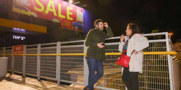 ג'ואל קדוש. צילום: יוסי אלוני יצאנו להרכיב ממשלה באיקאה