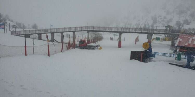 צילום: אתר החרמון לקראת הסערה: הכנרת ממשיכה לעלות וכולם מחכים לשלג