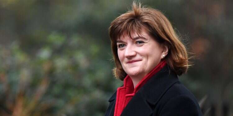 בריטניה תפעיל מפקח שיהיה "כלב השמירה על האינטרנט"