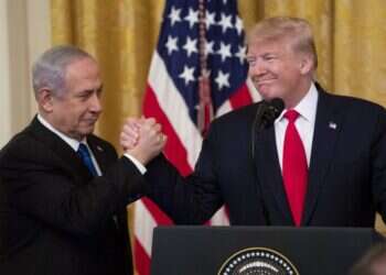 פה ושם בארץ ישראל השלמה