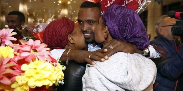 עולי הפלאשמורה בנתב העלאת הממתינים באתיופיה: מה לא עושים בשביל קמפיין