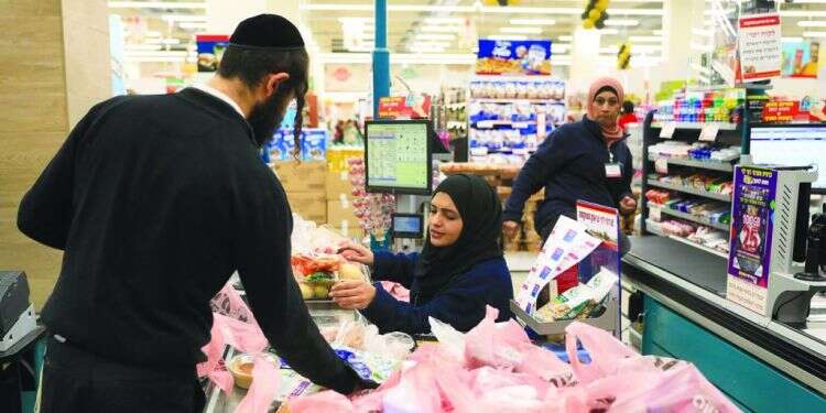 תומכים בהחרמת ההתנחלויות? תאלצו לוותר על מים וחשמל