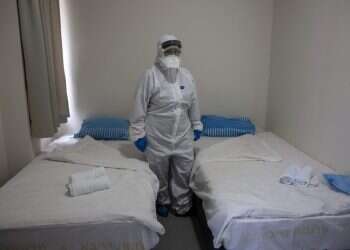 הקורונה נחתה בישראל, והציבור יצטרך להירתם למאבק