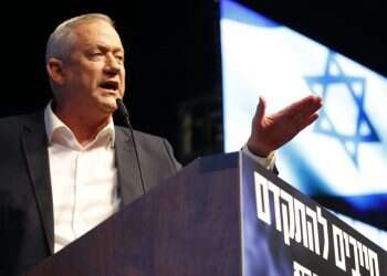 בתחתית שרשרת המזון: גנץ מסכן את מעמד נבחרי הציבור