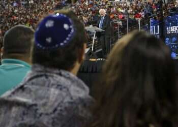 יהודי ארה"ב נבוכים מול התקפות ברני סנדרס על ישראל