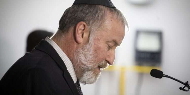 מנדלבליט. צילום: פלאש 90 שאלת הסמכות החוקית לא מעניינת את מערכת המשפט