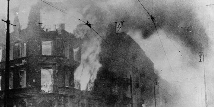 מרד גטו ורשה, שריימר היה ממדכאיו. צילום: גטי אימג'ס כך נחשפו פושעי מלחמה נאצים שהסתתרו באמריקה