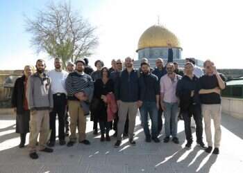 למה כתב עת לשירה מקיים עלייה להר הבית וקורא לכבוש את עזה?