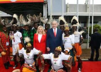 מה עומד מאחורי ביקורו של נתניהו באוגנדה?