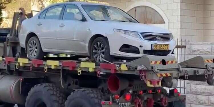 פיגוע הדריסה בירושלים: כוחות גדולים במצוד אחר המחבל