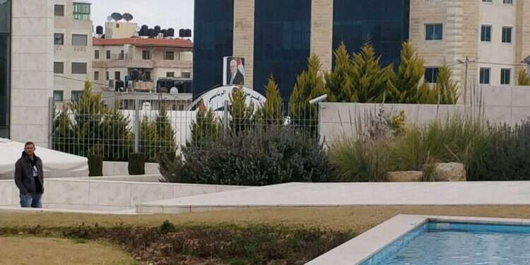 בין איומים להבטחות שלום: רשמים מביקור במוקטעה