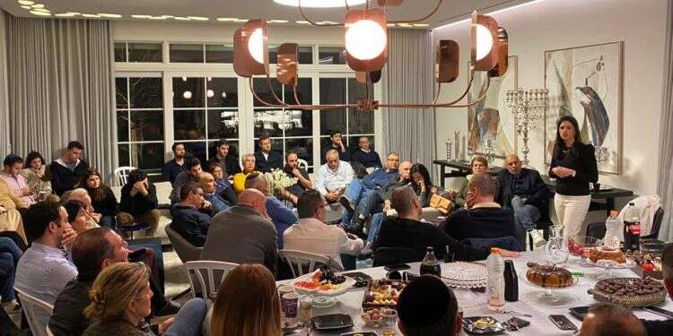 "החרדים והערבים מתלכדים, ורק הציונות הדתית מתפזרת"