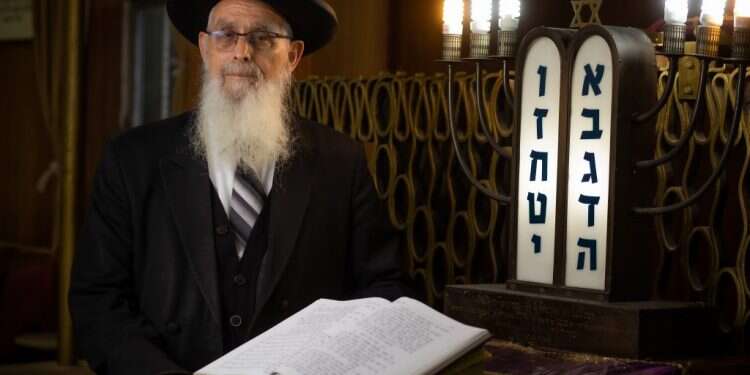 הרב יעקב אריאל. צילום: אריק סולטן