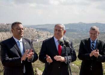 נתניהו מבטיח: עוד 2,200 יחידות דיור בהר חומה, 4,000 בגבעת המטוס