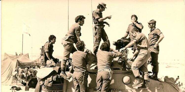 פסיפס של ההוויה הישראלית. לוחמי חטיבה 600. צילום: מאוסף עמותת נתיבי האש 600 מסע אל תהומות חשכת מלחמת יום הכיפורים