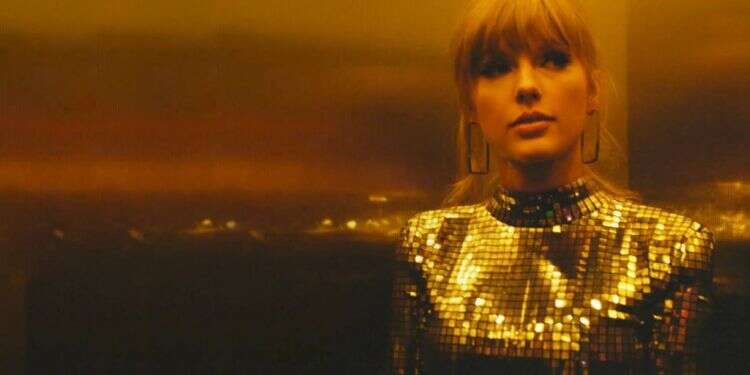 ילדה טובה, מוניטין רע