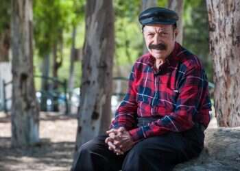 "ראיתי צנחנים יושבים בדממת אבלים"