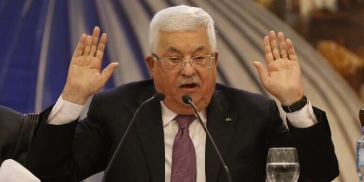 יו ממשיך לאיים בפירוק הרשות