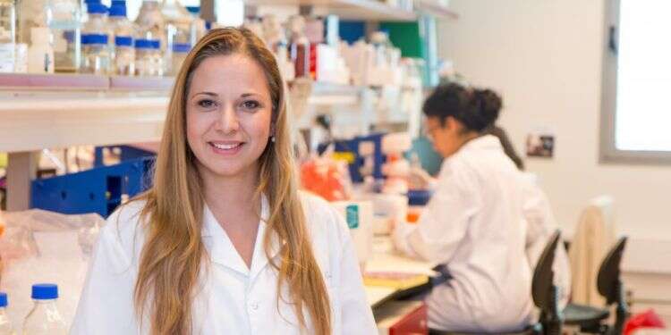 "אפשר לייצר חיסון בחודשיים, להוכיח את יעילותו ייקח זמן"