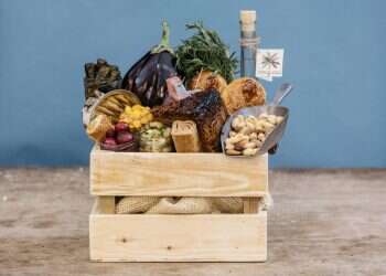 המתנות שכדאי לכם לקנות לסבא וסבתא לחג