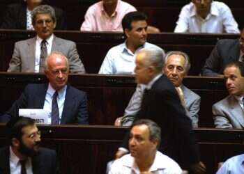 השמאל נעלם, ויש לקוות שהוא משאיר אחריו עקבות