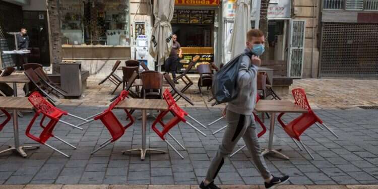 מדרחוב בן־יהודה בירושלים, השבוע. צילום: נתי שוחט, פלאש 90  חקירה ויראלית: מי הדביק את חולה מספר 29?