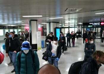 חוזרים מאיטליה: בלי תסמינים, בידוד מרוכז ובדיקת קורונה