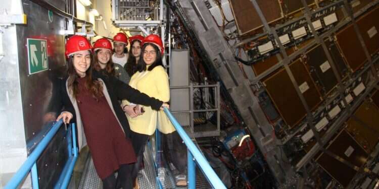 מאיצות החלקיקים: הדור הבא של עולם המדע