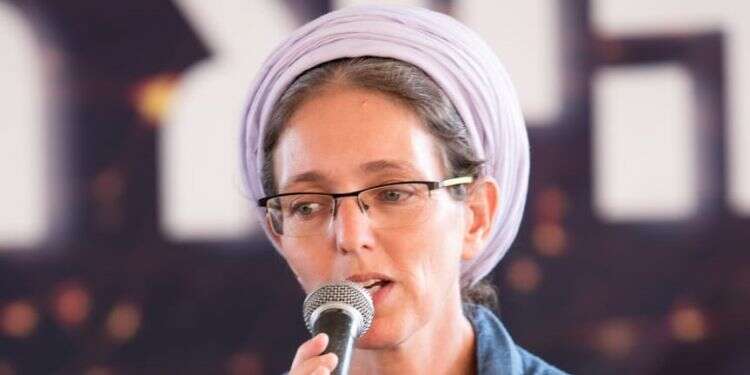 שידור חי ב-21:00: הרבנית כרמית פיינטוך בשיעור מיוחד