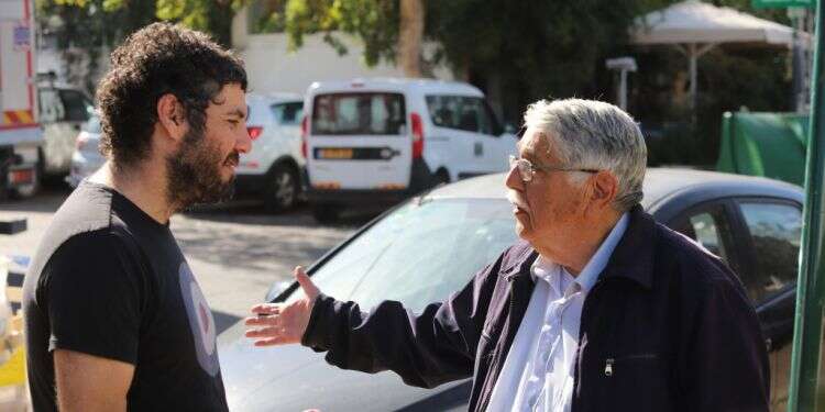 דעת קהל. צילום: יוסי אלוני "פאניקה היא מושג עיתונאי מלוכלך, אידיוטי וחסר אנושיות"