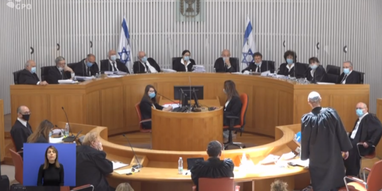 הבעיה הגדולה בהרכב 11 השופטים בבג"ץ